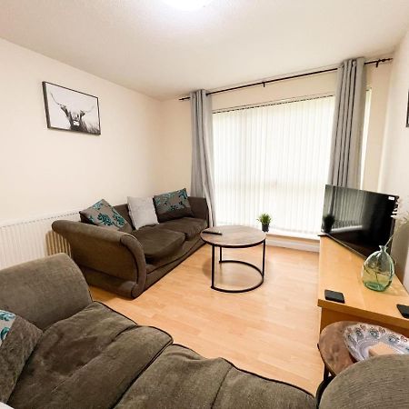 2 Bedroom - River Clyde Home - Parking Glasgow Buitenkant foto