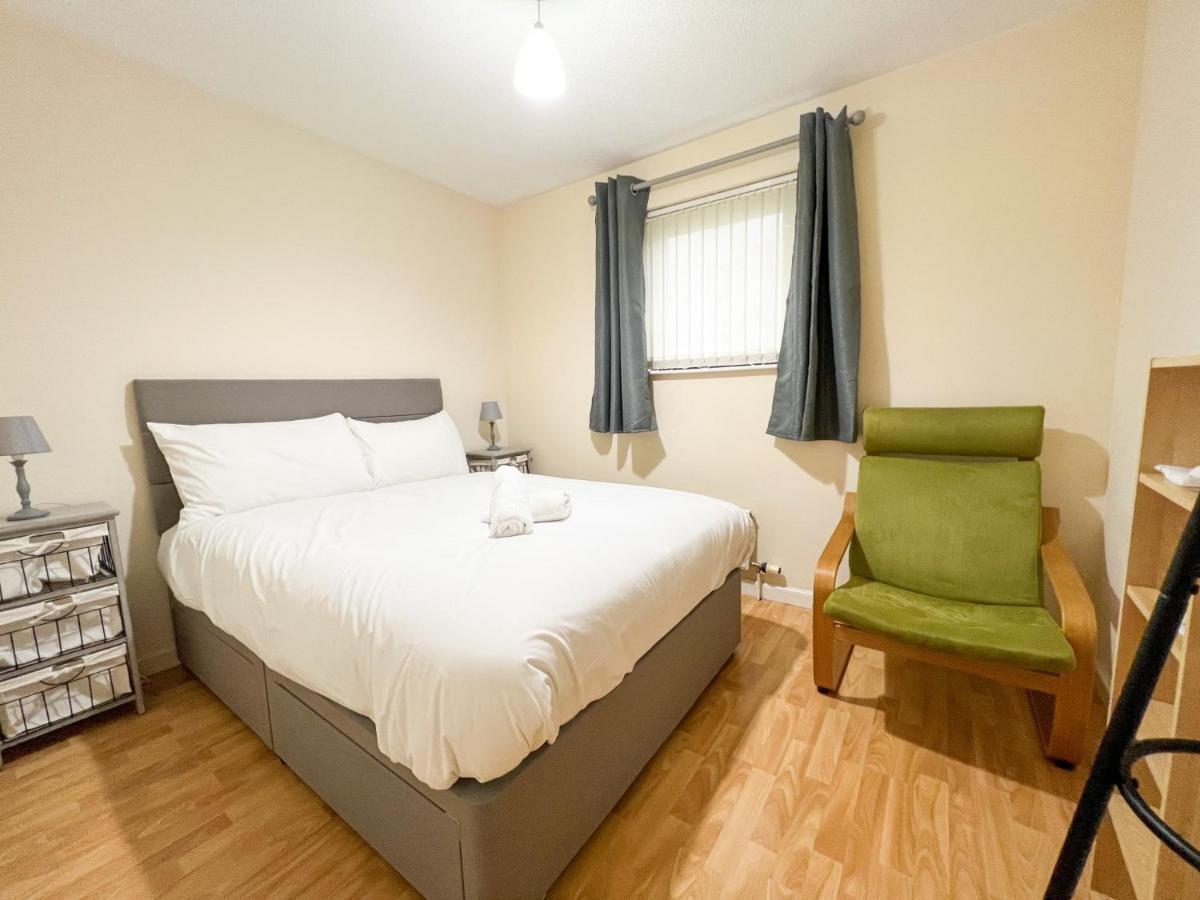 2 Bedroom - River Clyde Home - Parking Glasgow Buitenkant foto