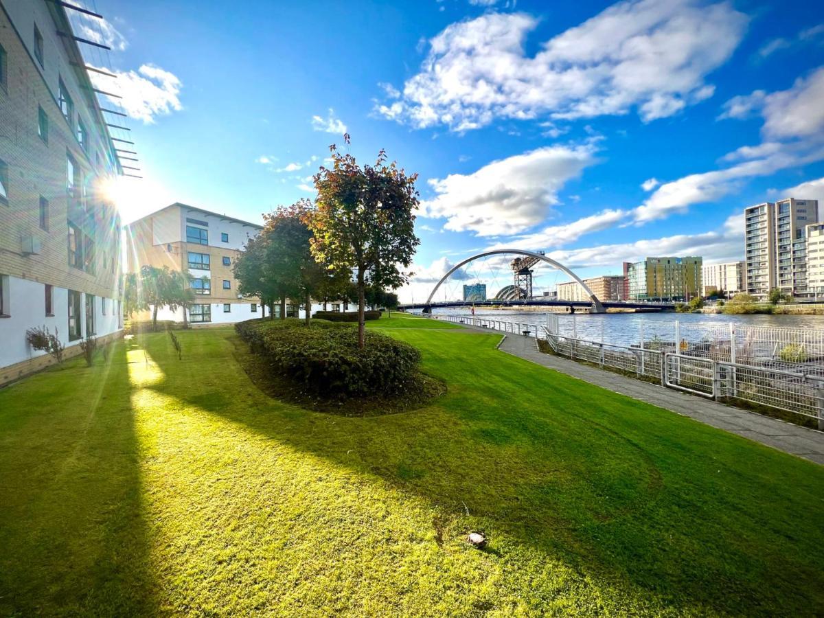 2 Bedroom - River Clyde Home - Parking Glasgow Buitenkant foto